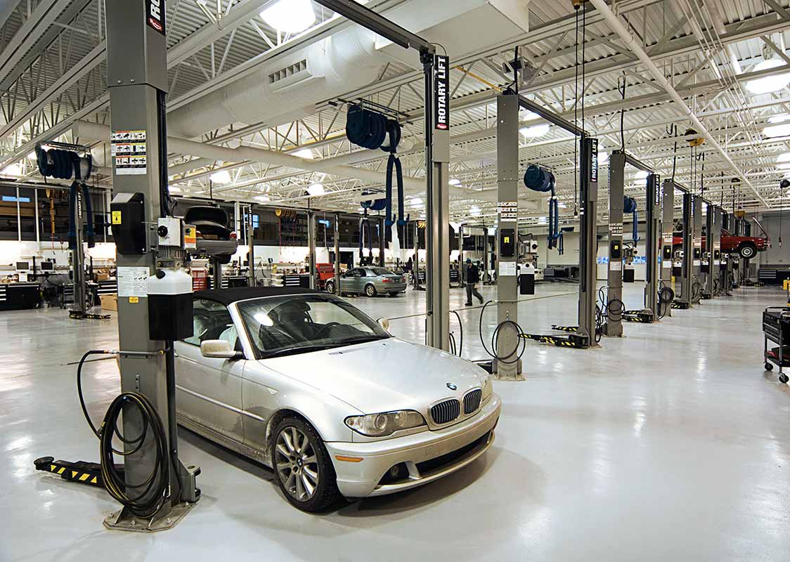 Bavaria BMW CPO Garage with silver BMW 3 series